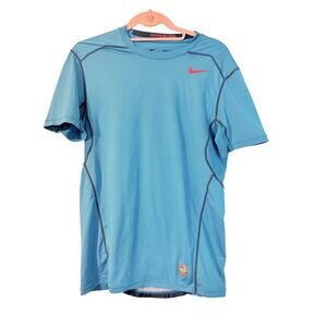 Set of 2 Nike Women’s Training Tops - Light Blue & Pink - Size Medium - Dri-FIT